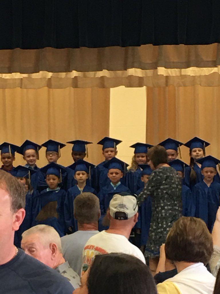 coachblawson's tweet photo. Kindergarten graduation day for Blaise. He had to say what he wanted to be when he grows up and he said, βfootball player!β You know it! #futurejacket #c/o2030 #jdcsprimary πππ― https://t.co/mLOlvmhROs