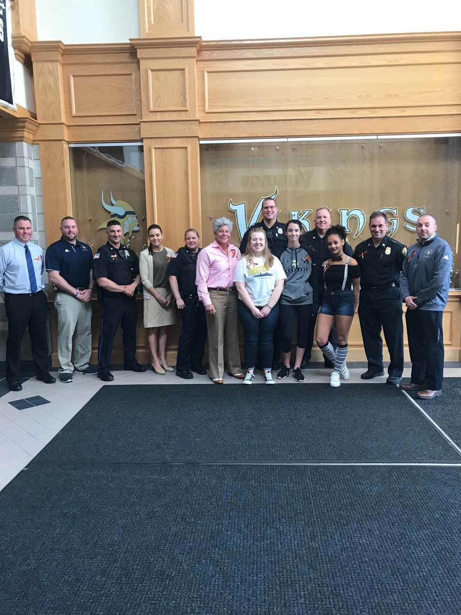 EBSUPER1's tweet image. Our thoughts and hearts our with Stoughton ! Best wishes from all the Vikings in East Bridgewater!