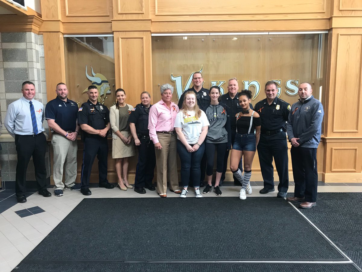 EBSUPER1's tweet image. Our thoughts and hearts our with Stoughton ! Best wishes from all the Vikings in East Bridgewater!