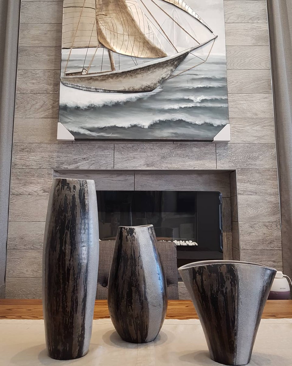 DecorDesignOS's tweet image. Beautiful custom solid wood table (size 72"×40"w) with leaf extensions each 12". Coordinating grey base with stunning detail.

This custom table is availbe at Decor Design studio ❤