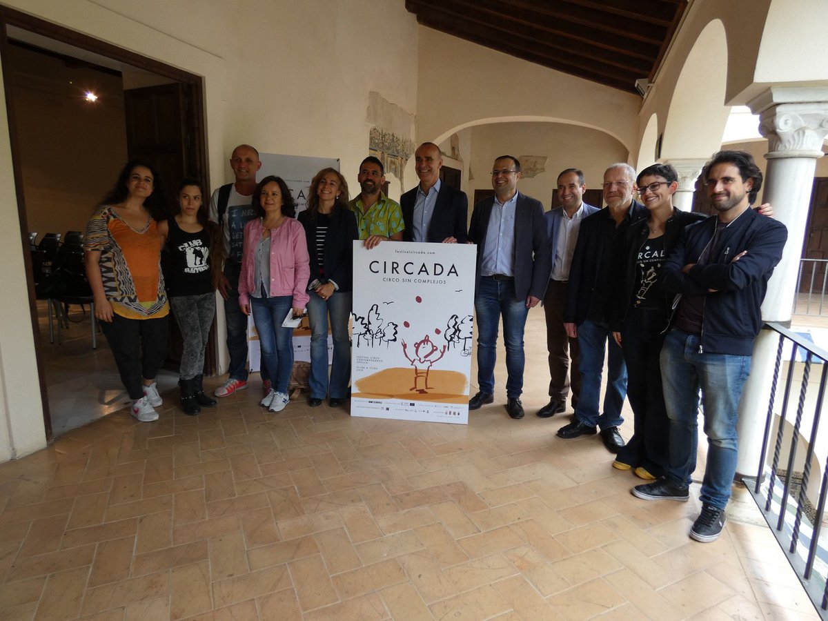 Ayto_Sevilla's tweet photo. La calle será la protagonista de la 11ª edición de @FestivalCircada, que se celebrará del 1 al 17 de junio.
¡Consulta la programación y haz tus planes!
https://t.co/RxAwmOZxoh
#CulturaSev #CIRCADA2018 #circosincomplejos https://t.co/lEHEuGoS5C