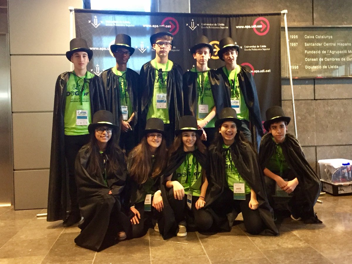 Ens plau informar-vos que el projecte “Save dogs, not drugs” de col·laboració entre l’associació <a href="/assegueiro/">Associació Egueiro</a> i l’equip <a href="/FLLAdsRobot/">Artesa₂O</a>  ha rebut un Premi Baldiri Reixac de <a href="/FundacioCarulla/">Fundació Carulla</a> en la categoria Alumnes. Enhorabona Lego DOGtor’s! #40anydeBaldiris 
fundaciocarulla.cat/ca/premis-bald…