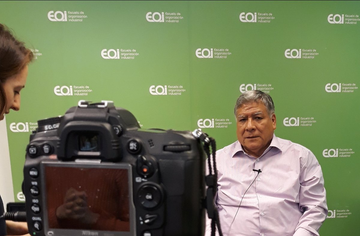 eoi's tweet photo. Nos visita @orestescachay Rector de la @UNMSM_ Universidad Decana de América para estrechar los lazos de #cooperación #RedTikal #Perú #somosEOI https://t.co/kDkCwZPrj4