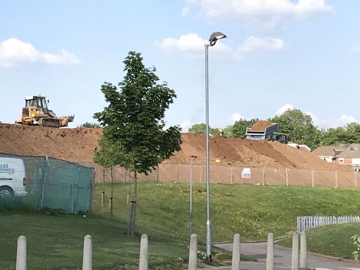 Gary Phillips tweet media