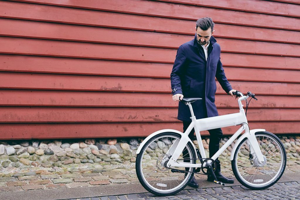 The Danish Design Festival kicks off today, so here are three recommendations that will be worth stopping by - buff.ly/2s8bztb <a href="/ddfestival17/">DanishDesignFestival</a> <a href="/mobelogrum/">møbel og rum</a> <a href="/biomegabikes/">Biomega</a>

#danishtm #bestofdanish #danishdesign #danishdesignfestival #mobelogrum #biomega #danishdesignaward