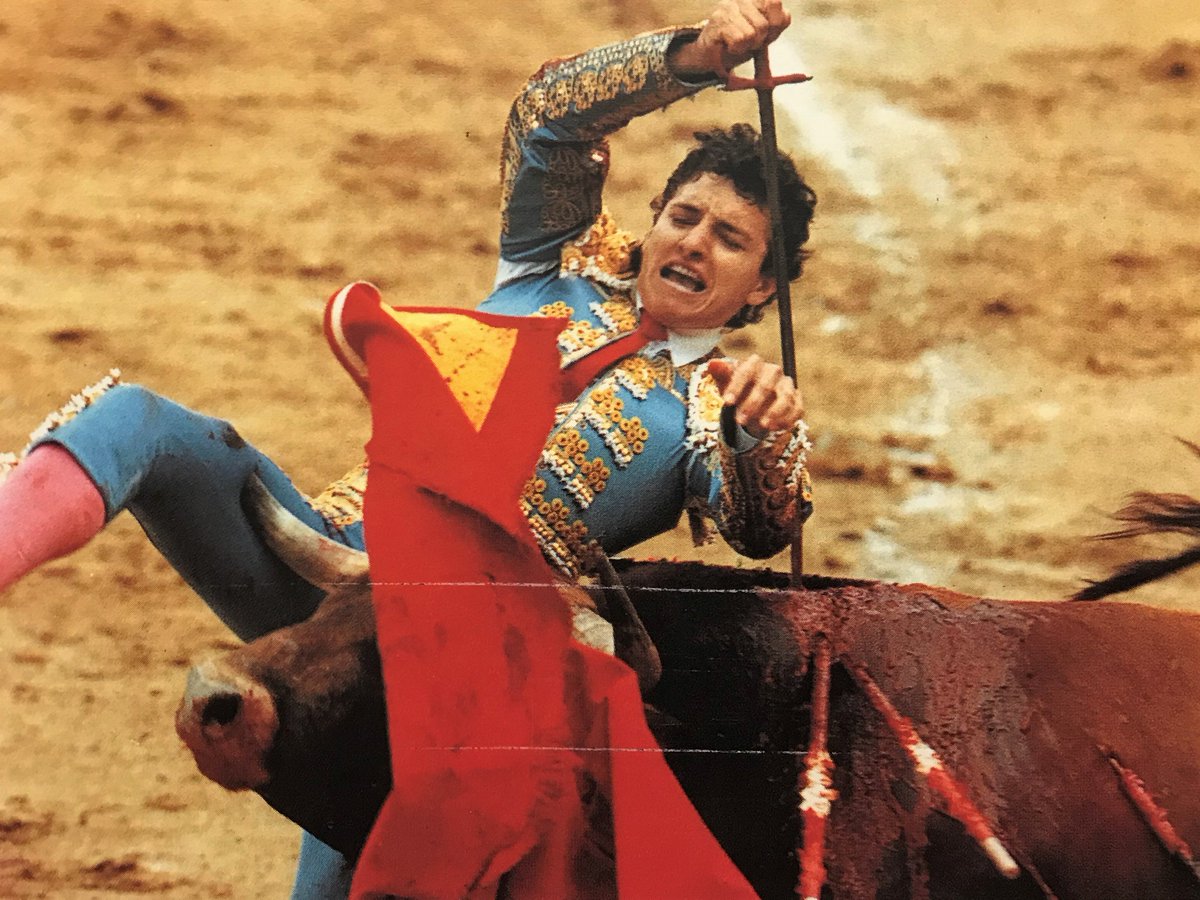Maxi_Perez_'s tweet photo. También hace 25 años a los toreros se les negaban orejas legítimas. Como a Jesús Pérez "El Madrileño" @jpgelmadri70  en 1993, tras una gran actuación con un novillo de Buenavista, terminando en la enfermería. #ElEsporton #Maxipedia https://t.co/yr8pNv4Nww