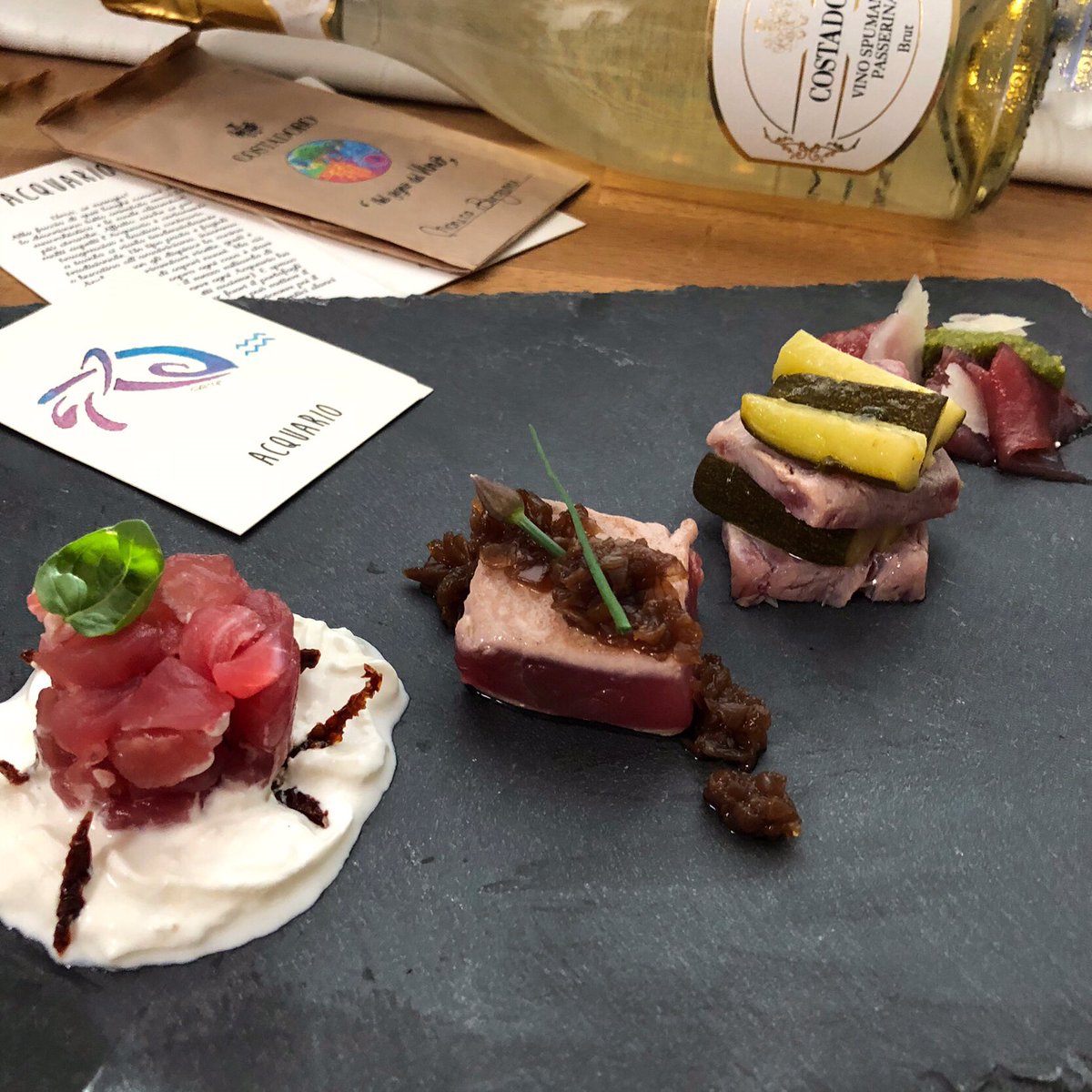 sul_luna's tweet photo. Dimmi di che #segnozodiacale sei e ti dirò cosa mangi...
Scoprilo sul blog.
https://t.co/dvrhPdNK4p
#nelsegnodelvino #vinicostadoro #costadoro #wine #tonno #tataki #tartare #carpaccio #astrology #acquario #recipe #foodandwine #antoniocapitani #stefanocallegaro #mapcommunication https://t.co/xh6LDe153k