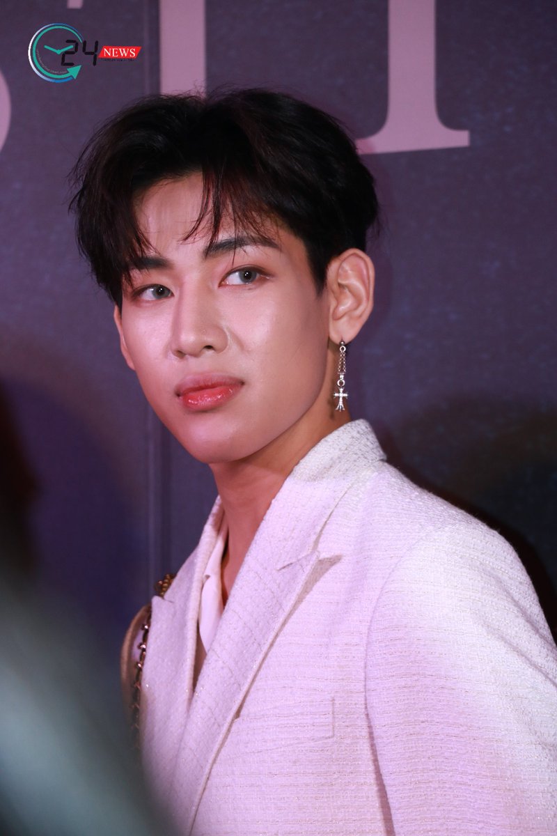 _24News_'s tweet photo. #RESTIER #RestierThailand #stayonme #Bambam #RestierStoreCentralEmbassy #LetsStayRestier #Restyourmind #Sleepinstyle #뱀뱀 #bambamgot7 https://t.co/KX092kqcpO