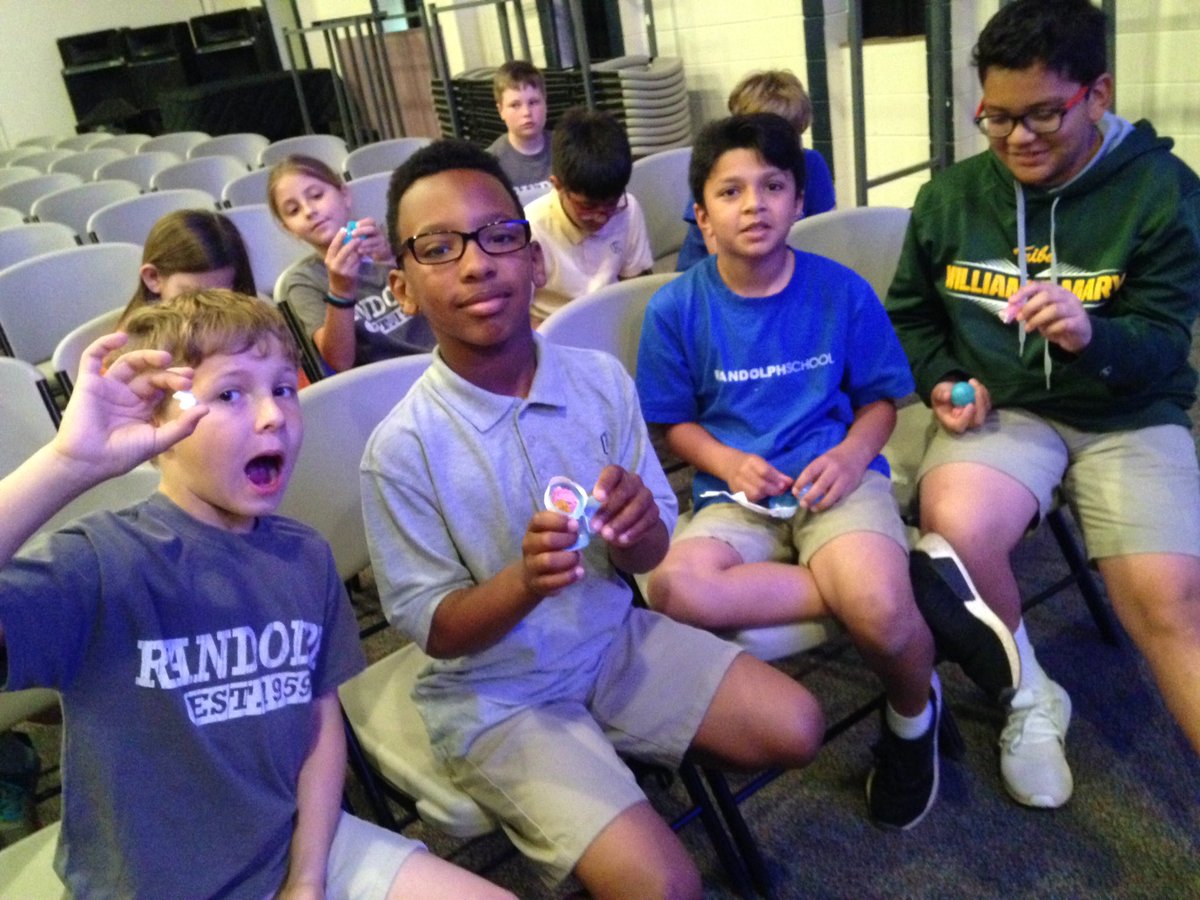 Crichsv's tweet photo. Opening our 4th grade EggSat experiments that went 99,000 feet to the stratosphere!! @randolphschool  #whyrandolph #rstories18 #kidsinspace https://t.co/H7t4cmm2h1
