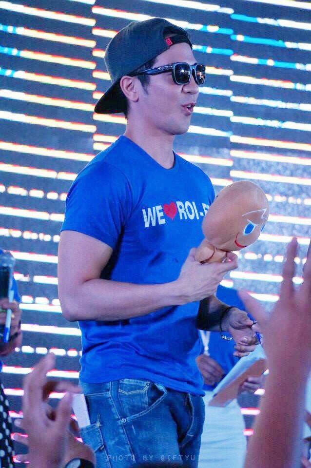 giftyuii's tweet photo. น้องโป๊ป ฉามมมขวบ 😂😂 #popezaap https://t.co/NEnq8xCFmZ