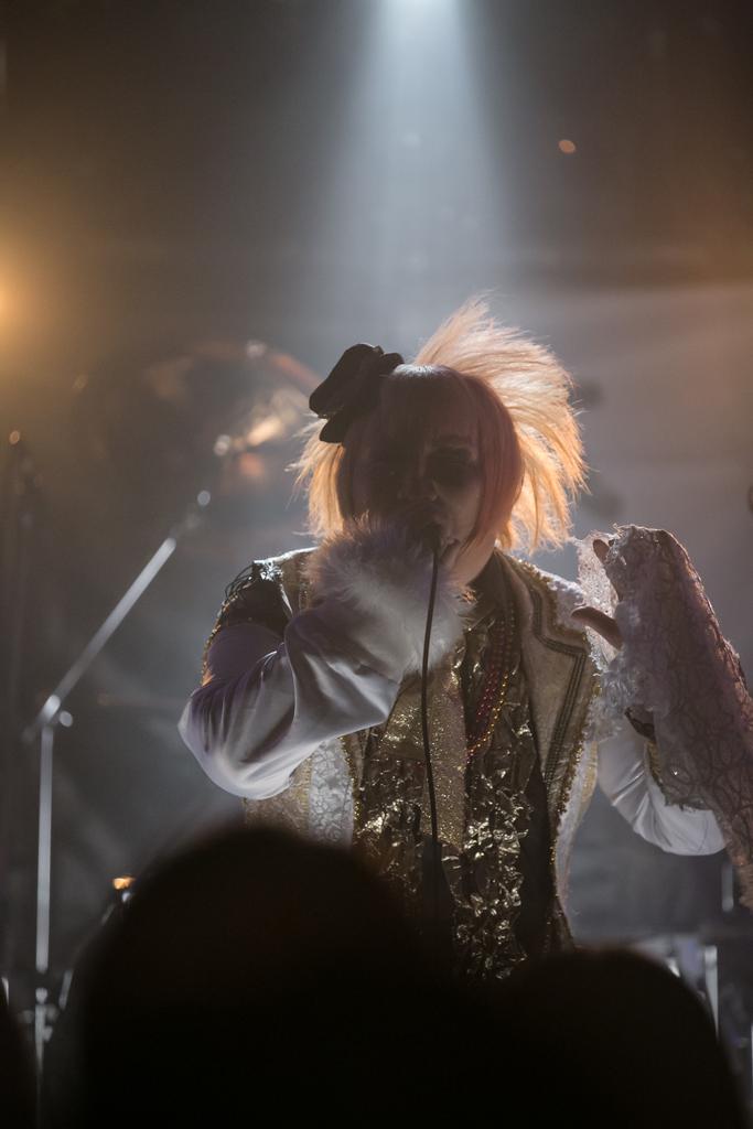 ren_kisui's tweet photo. 世界中に届けー(●´∀`●)∩
★★超絶拡散希望★★
私がボーカルしていたバンド
恋ーれん
LAST FIRST LOVEが
期間限定配信中‼
◼iTunes◼
https://t.co/qo5cTvMUiR
◼GooglePlay◼
https://t.co/9Iai1baoAx
他
#限定配信
#恋ーれん
#LASTFIRSTLOVE
#拡散希望
#拡散希望RTお願いします https://t.co/CAml75O2wL