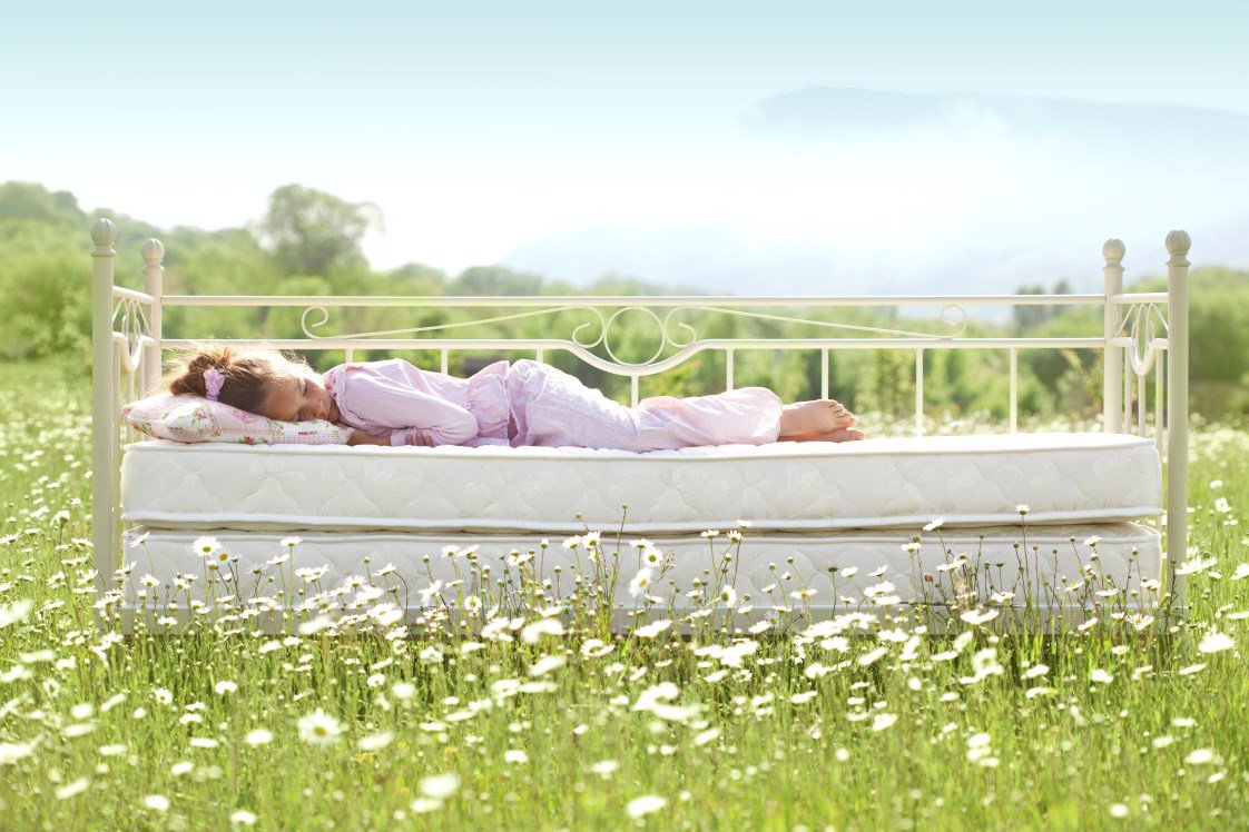 EvonikPU's tweet photo. Curious about additives for better bedding? Regardless if you want to improve foam durability or breathability, raise the comfort factor or manage your VOC emissions - we have the right additive for you. Join us at #utecheurope #booth518 https://t.co/2BoA8tVMn8