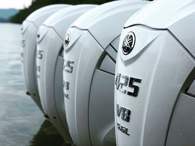 The all-new 5.6L V8 425hp Yamaha XTO Offshore. Click the link in our bio to learn more! ift.tt/2kgXKFg