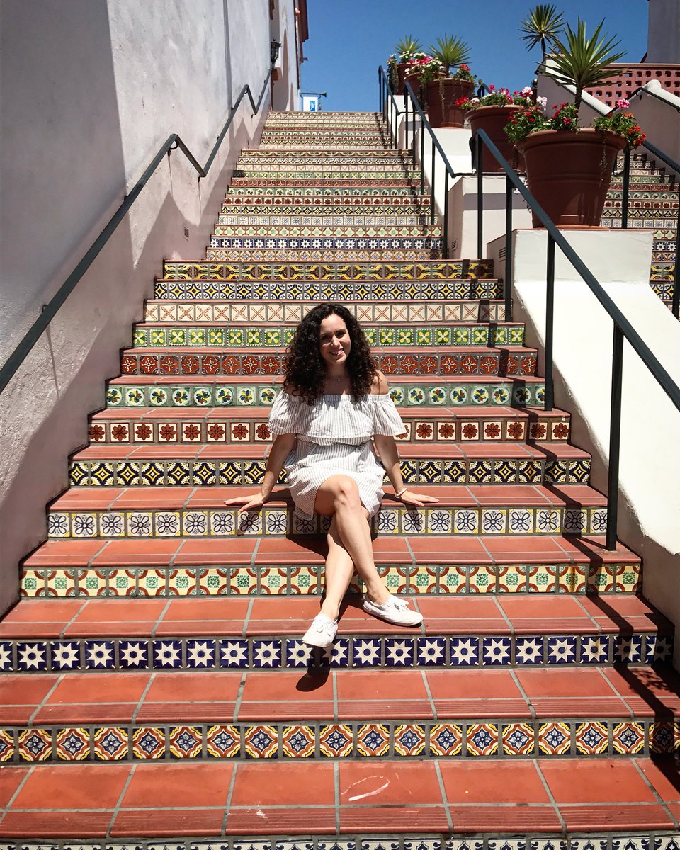 Constantly reminding myself to take things one step at a time. I’m always wanting to be 100 steps ahead of where I actually am, without realizing I’m not ready to be there yet ✨