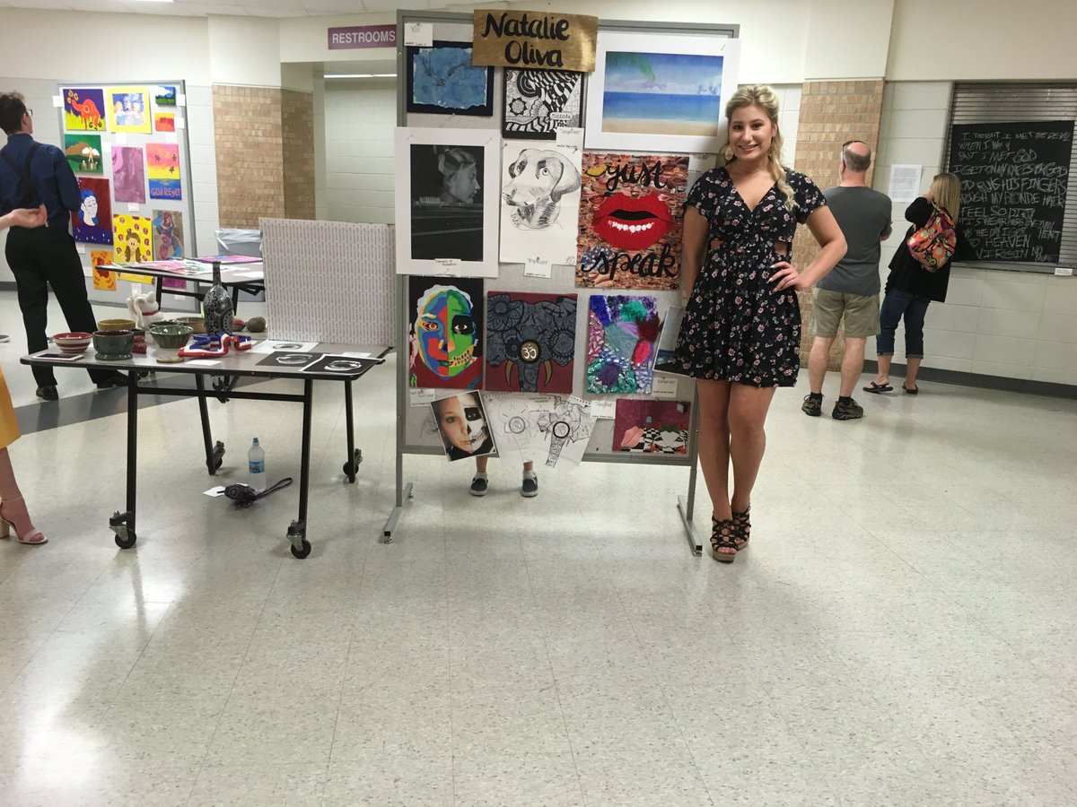 Patriot_Art's tweet photo. So proud of these students! #MSHSActivities @MPS2Ed @MPSArts #TPW #Proud2bMPS https://t.co/RRB9voDCMz
