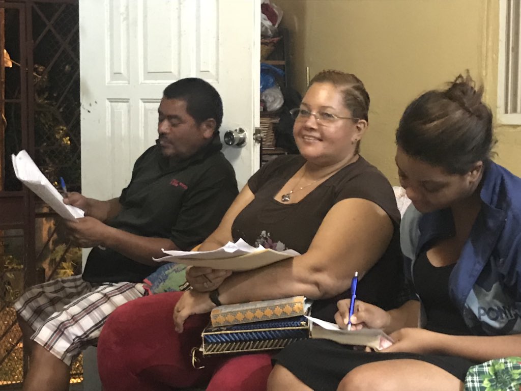 VDiscipulado's tweet photo. Estás invitado participar de las Casa 🏠 Culto en Chivo Chivo, Ciudad Bolivar, Pan de Azucar, Carrasquilla, etc #SomosIMVD https://t.co/CdTgTkY1rR