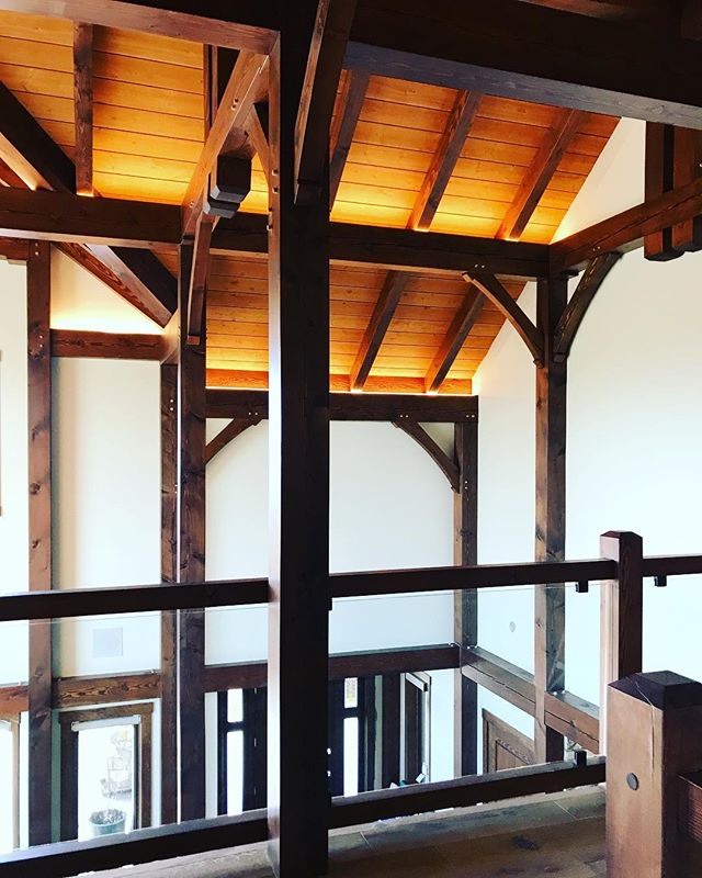 Lighting all the details in the timber frame project. CVK. <a href="/copperbrook/">Copper Brook</a> @canadiantimberframes #design #designer #interiors #cvkprojects #timberframe #timberbuilt #fir #glowing #details