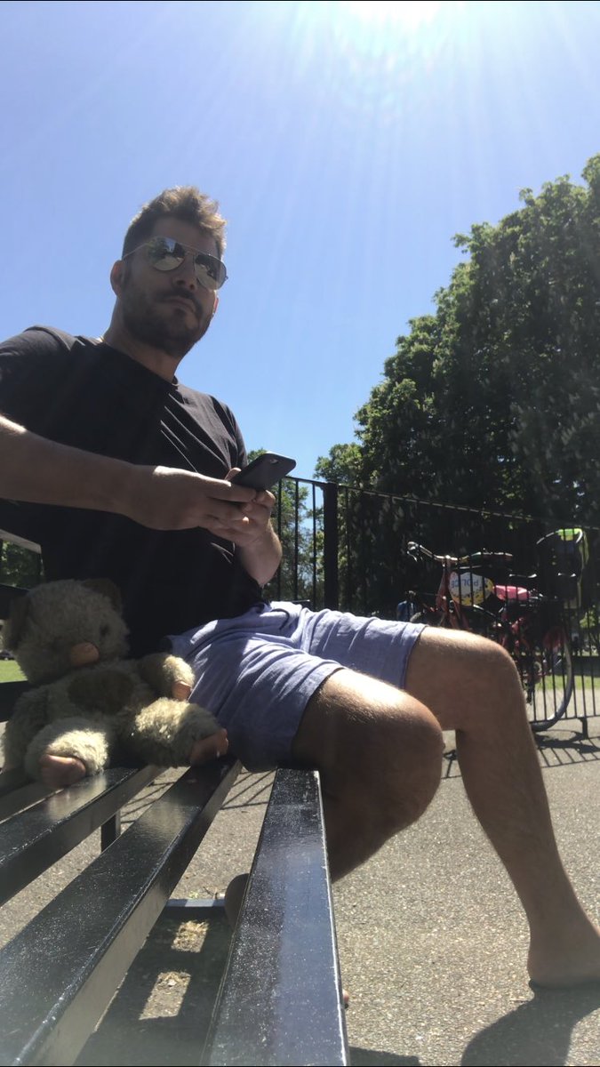 evaristocosta's tweet photo. Em casa. Já na companhia da família ❤️ #parque #peposa #sol https://t.co/HKYOcSjrxX