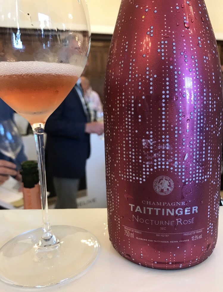 AnnaCaidan's tweet photo. A fantastic day and a very interesting champagne line up at London Wine Fair yesterday! #champagne #lifecanbeperfect #LWF18 #winetasting #pickoftheday https://t.co/Sevb3nYBuR