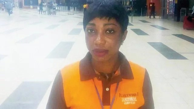 KenyanTraffic's tweet photo. Charity Bassey, Airport Cleaner Returns $6000 (N2M) She Found In The Toilet. 
via  @iamfatdon  @Gidi_Traffic @KenyanTraffic https://t.co/d0Pth2yOt8