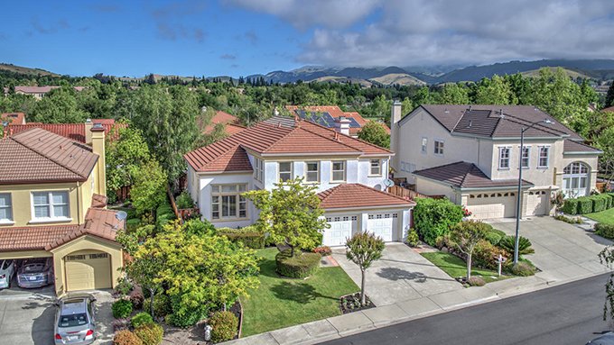 MJCPhotoNet's tweet image. MJC Photography - Current Listings in Your Area! - eepurl.com/dvEjD1