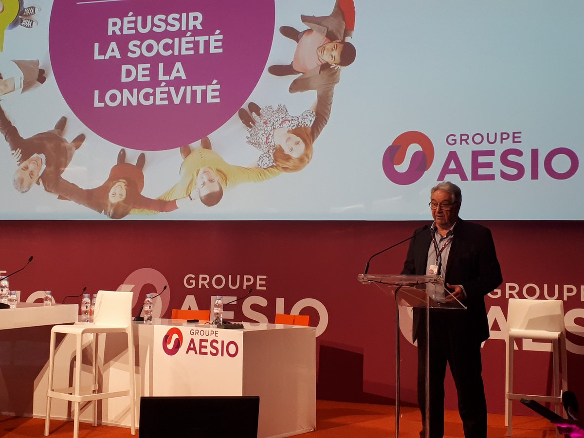AesioMutuelle's tweet image. "Si nous abordons la question de la réussite de notre société de la longévité avec l’esprit #mutualiste qui nous fonde, nous bâtirons les réponses nécessaires". Maurice Ronnat, Président du groupe AESIO, introduit les #RencontresAESIO