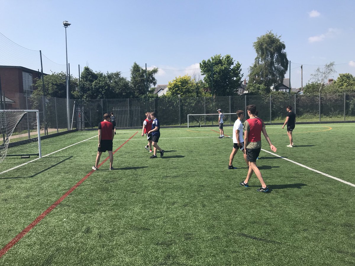 exmouthccsport's tweet photo. Post 16 sport today was hot... great effort boys #joelgotmegged #exercisehelps #examprep https://t.co/14e2CIxinB