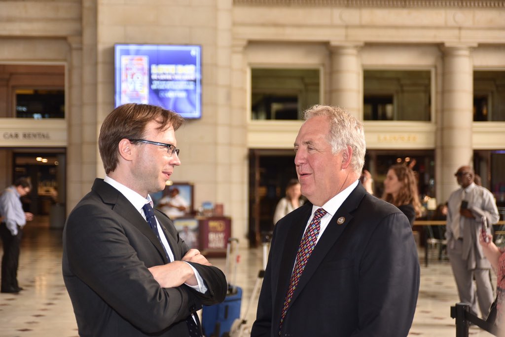 RolandasKr's tweet photo. Celebrating #RestoredLithuania100 art installation "Gardens" by Lithuanian American artist Ray #Bartkus blossoms @UnionStationDC_ | Thanks to @RepShimkus for welcoming remarks. Wonderful "soundtrack" by Dalius Naujokaitis-Naujo. Thanks to #LV youth choir Balsis for stopping by! https://t.co/aert375P6b
