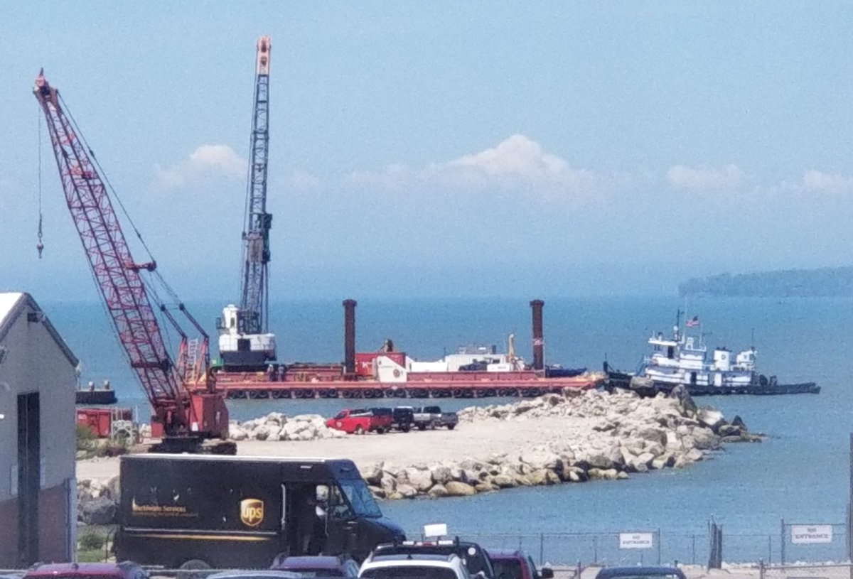 Gorgeous day and the spuds are back! 🍻