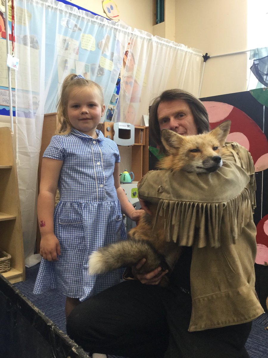 CPAMissLister's tweet photo. What a great experience and learning for the children in Afternoon Nursery when Animalgique came to visit us on Monday. @CroftwayPrimary https://t.co/xtnUtlJD2J