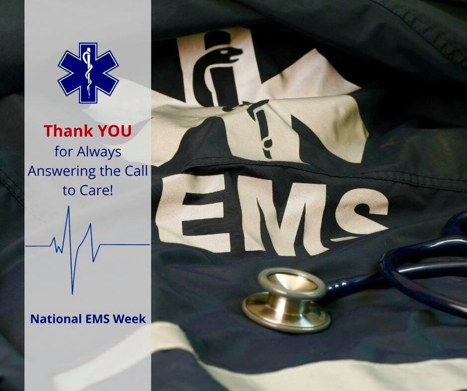 NJSAR's tweet photo. This week is EMS week. All team members are trained in Wilderness First  Aid. Many bring additional experience as emergency medical technicians,  paramedics, nurses, and doctors. https://t.co/xFU4Tdf7T4