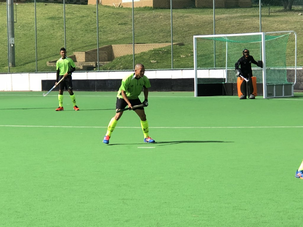 Beaulieu hockey tweet media