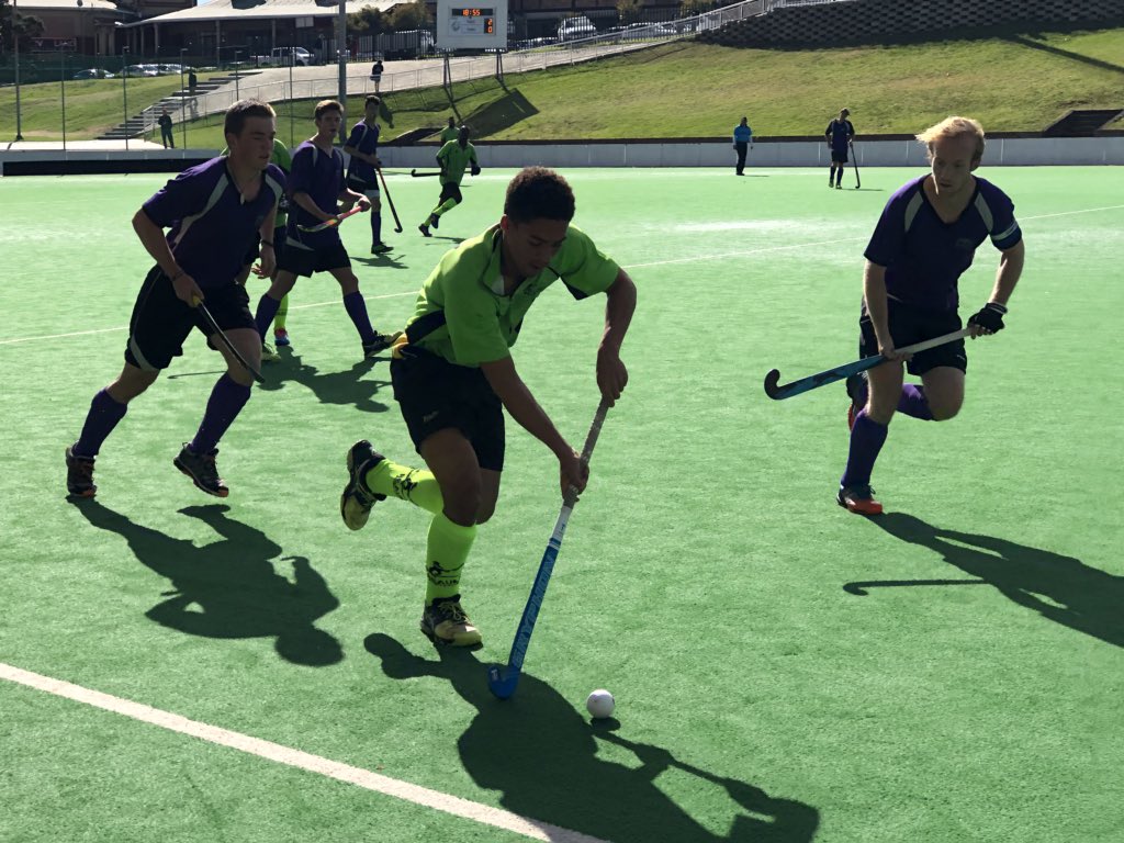 Beaulieu hockey tweet media