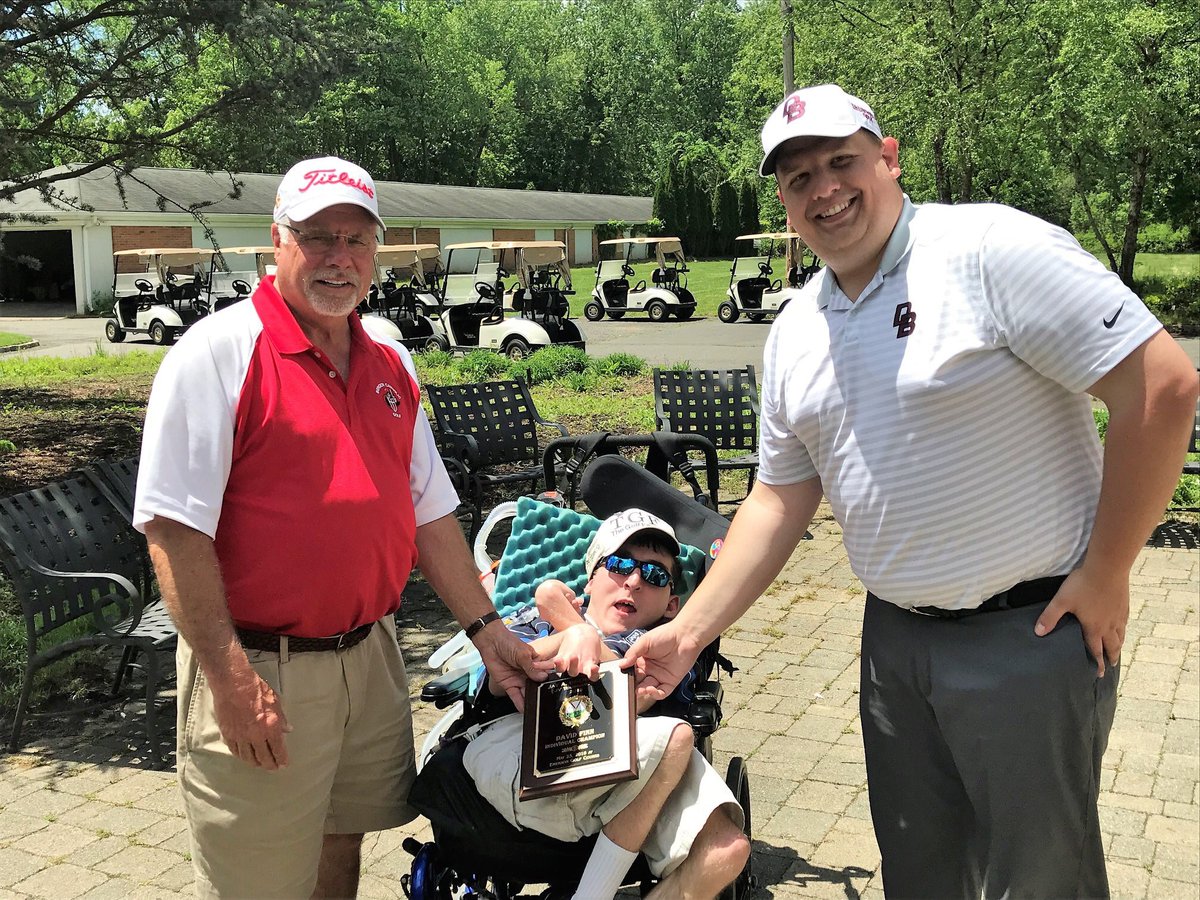 CoachSweeney65's tweet photo. Finally some great weather for our Don Bosco/Bergen Catholic Jay A. Oberdorf JV Tournament. Our rivalry is great but the brotherhood is real! David Finn honored us with his presence today, the individual champion is graced with a plaque bearing his Name. #BoscoGolf #BrotherHood https://t.co/k8DWOmggFB
