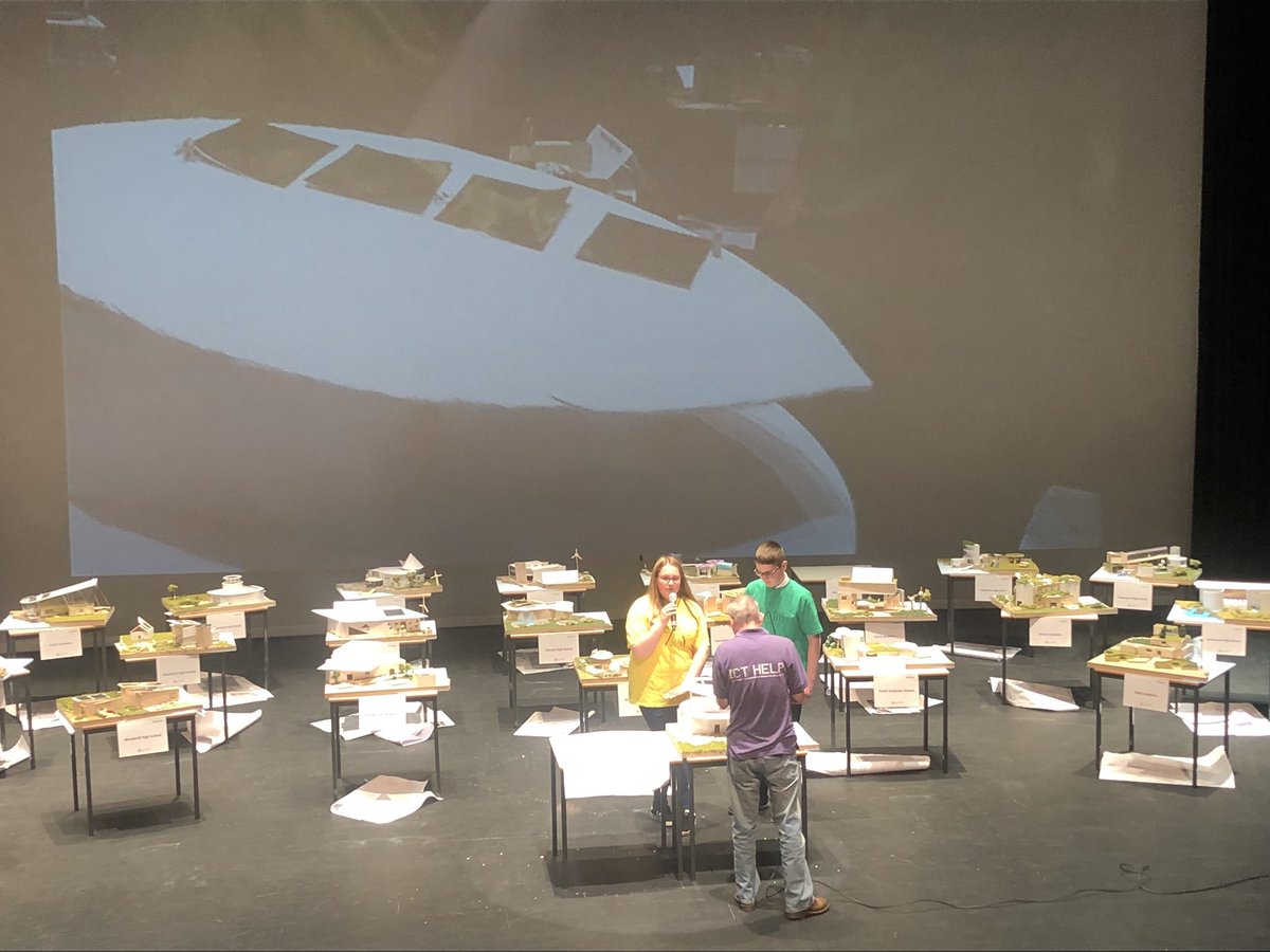 Braeview_DT's tweet photo. Fantastic day at Dundee and Angus college today with our S2 young engineers for the Creative Spaces competition. Excellent experience for our Braeview pupils with amazing opportunities. Well done! 🌟@dundee_angus @CrtvSpcs https://t.co/ptDSgcc5E7
