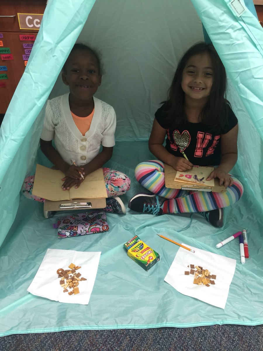 rice2ndgrade's tweet photo. How to entertain students the last weeks of school!!!! #teepee #escapetheclass @RiceCISD @stacilfleming https://t.co/eI4RQMkIq7