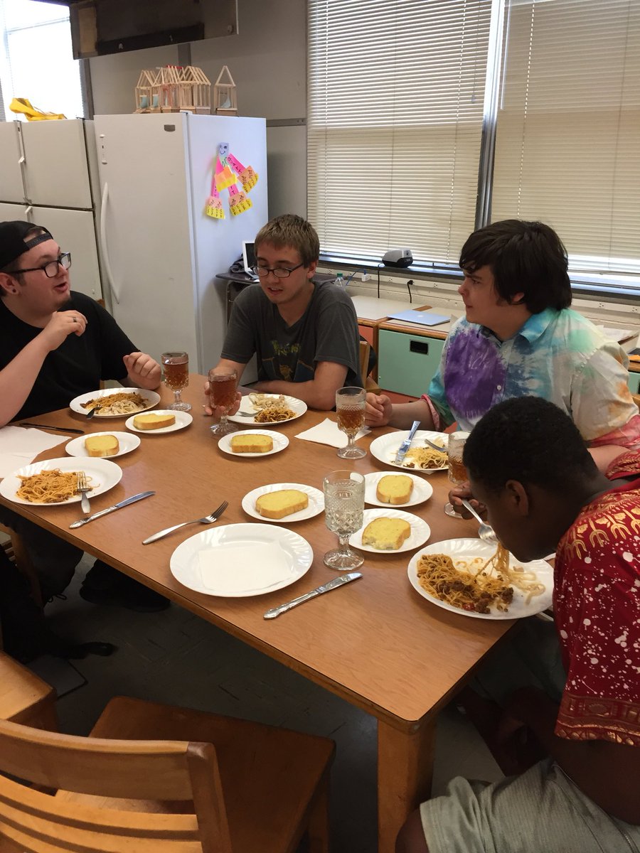 Courtney Mauney tweet media