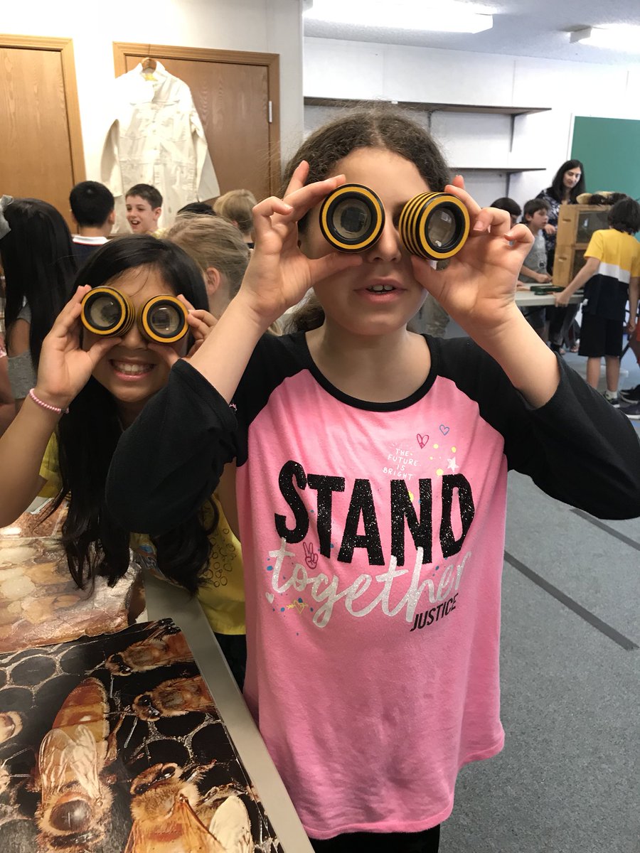 Scintosclass's tweet photo. We loved our visit from the Bee Man today 🐝 Save the bees, food for us! #scintosclass https://t.co/oK6zdLO4bW