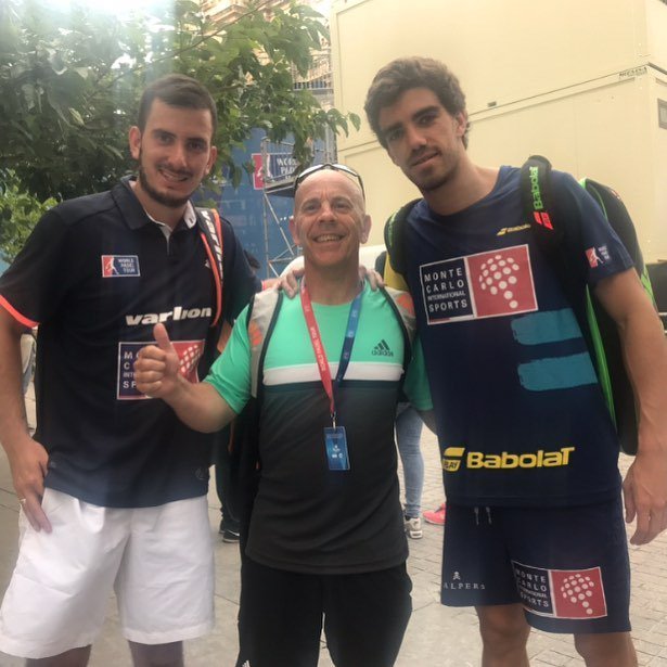 Al mal tiempo buena cara... las dos parejas del #teammcis @juantelloo <a href="/chingotto/">sandra chingotto</a> y <a href="/jc_belluati93/">Juan Cruz Belluati</a> @jlebronc quedaron eliminadas en primera ronda del #wptjaenopen Mañana en el último turno de los octavos de final debuta el quinto integrante <a href="/navarro_paqui/">Paqui navarro</a>… ift.tt/2GK8Jjd