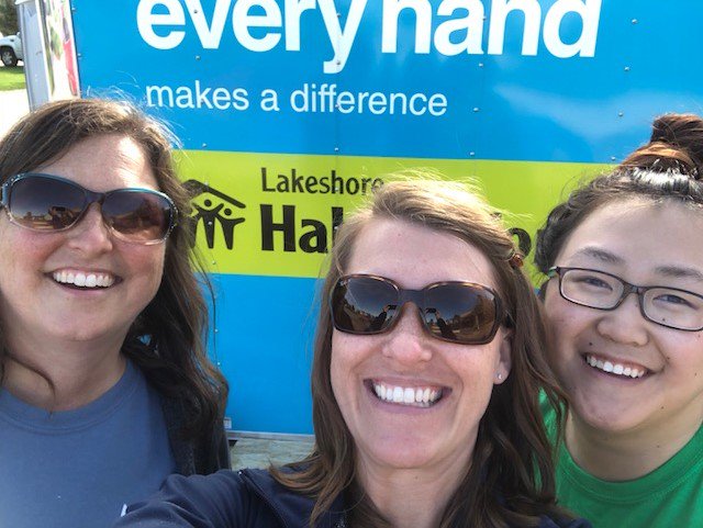 HabitatHolland's tweet image. Thank you to @MercBank employees for volunteering on the build site recently! #makingadifference #springbuilds