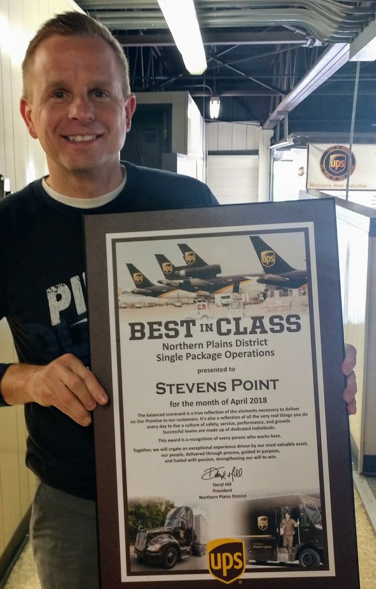 UPSPoint94's tweet photo. Could not be more proud of my team in the Stevens Point Center!! Feels great to end my time in the Center at #1. #Pointstrong. @hill_deryl @Stephanie_Dex @TimPope007 @jcaldwell1995 Thank You far all your support. https://t.co/rL8IGBPIlX