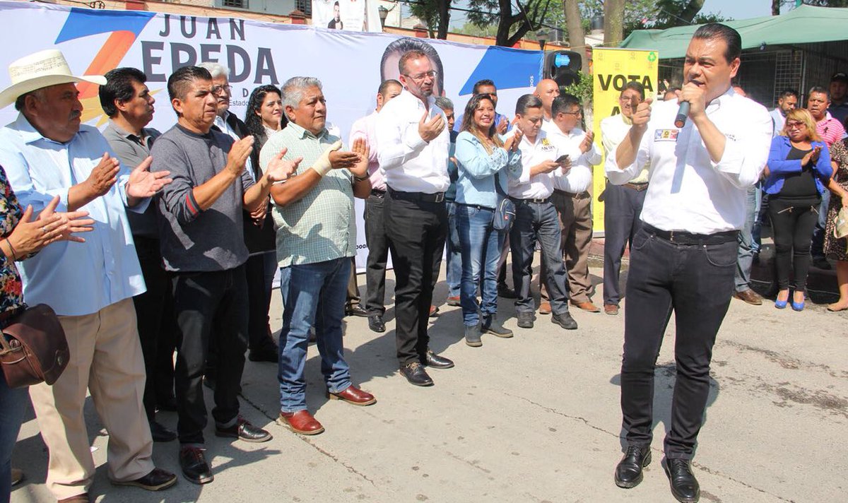 JuanZepeda_'s tweet photo. Como #Senador promoveré apoyos a las familias para que puedan utilizar sistemas de captación de agua pluvial, en otros países almacenan este recurso y lo usan de forma racional.
#JuanZepedaSenador https://t.co/8U7BKQz0ON