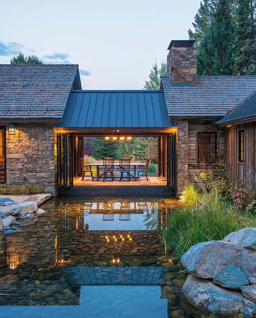 OneKindesign's tweet photo. A Wyoming mountain retreat blends contemporary living with rustic style https://t.co/L5hMm9Flli https://t.co/kbvB3MYiOI