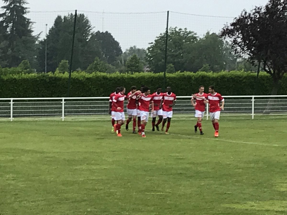 FCRacademy's tweet photo. Notre équipe réserve s’impose (0-1) contre Bihorel en championnat régional 2 et conforte sa première place devant Évreux.

Buteur : 
⚽️J.Maziano 

#FCRAcademy #NousSommesLeFCRouen https://t.co/xWCE2josD7
