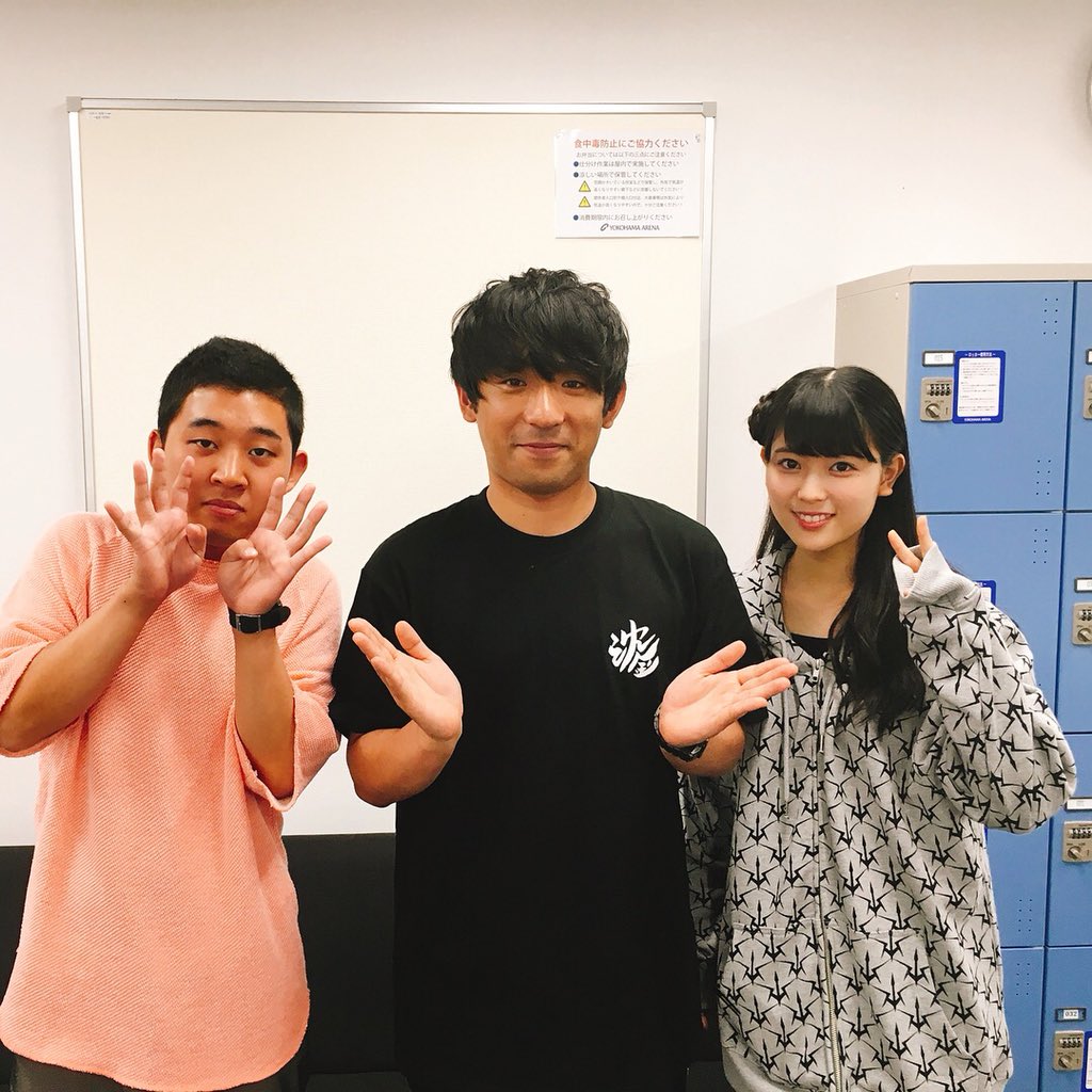 kanarin_nkyk's tweet photo. おまけ

1枚目
山崎怜奈
でんぱ組 藤咲彩音さん

岩村蓮加
伊藤かりん
川後陽菜 https://t.co/SH3wiviGFR