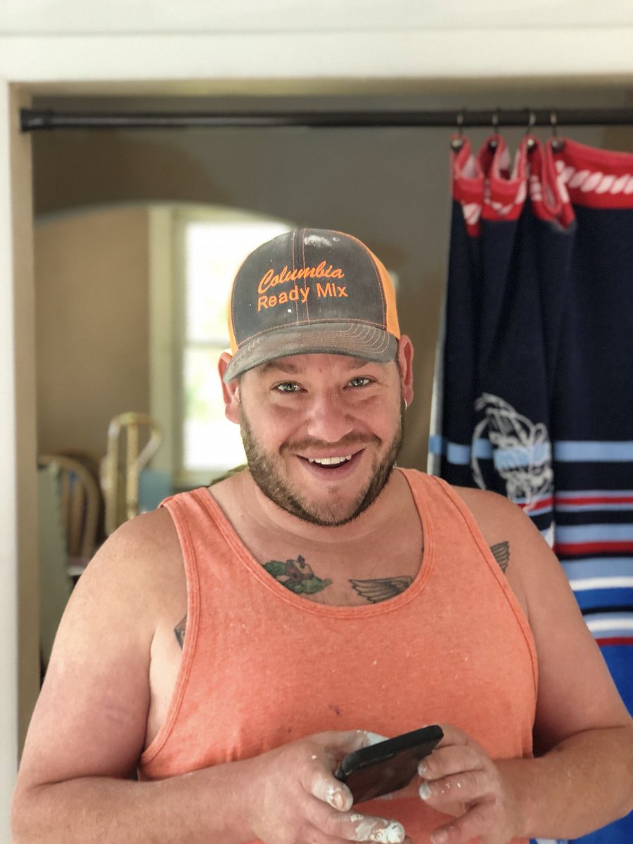 grillabros's tweet photo. WHAT DO YOU DO WITH YOUR DAYS OFF? WE WORK MORE https://t.co/vjZCnmnSHt