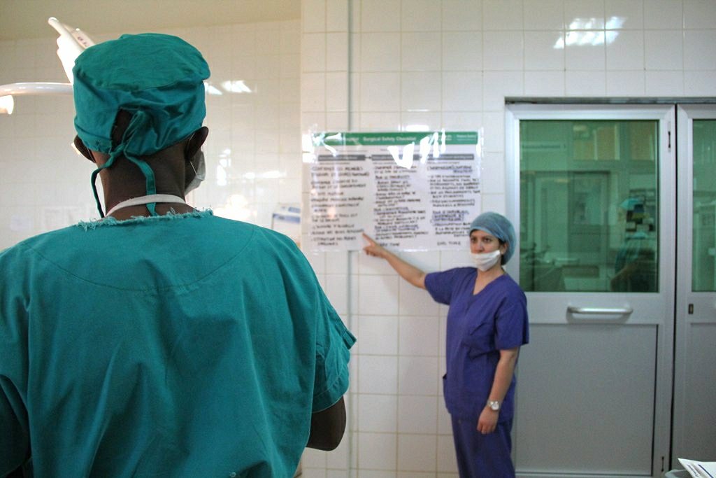 SaferSurgery's tweet photo. @TGWeiser & @masstransitalex new article explores how a simple piece of paper has been reducing #surgical deaths for the last 10 years https://t.co/6wg9eRIlkw
Join Tom tomorrow for a live Twitter chat with @BJSurgery on the #Checklist10years #BJSurgery https://t.co/v8Et4DVWM2