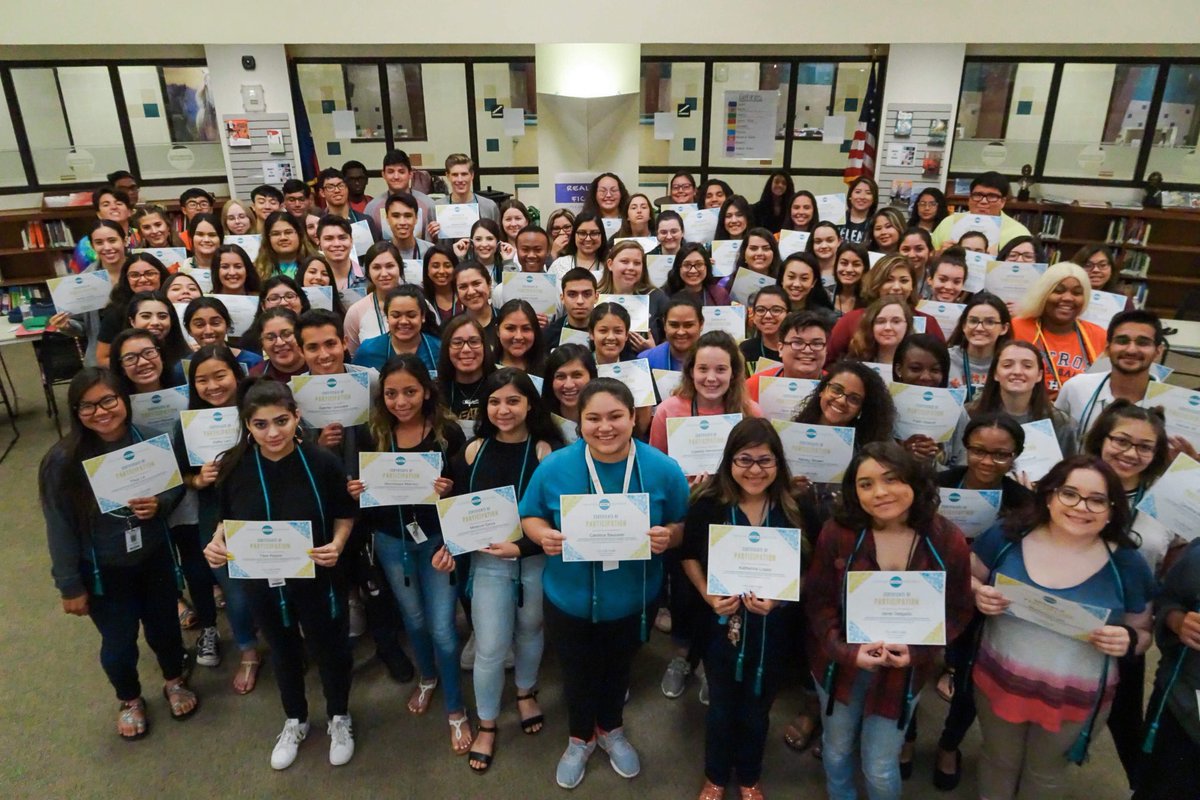 mavlibrary's tweet photo. CONGRATULATIONS TO THE 103 SENIORS THAT QUALIFIED FOR ROXY &amp; RENEGADE READING CORDS FOR 2018!!!

Keep on reading!!! #mavsread #mavlibrary #PISDreads #roxyandrenegadereading #mavpride https://t.co/aY2GT8moRT