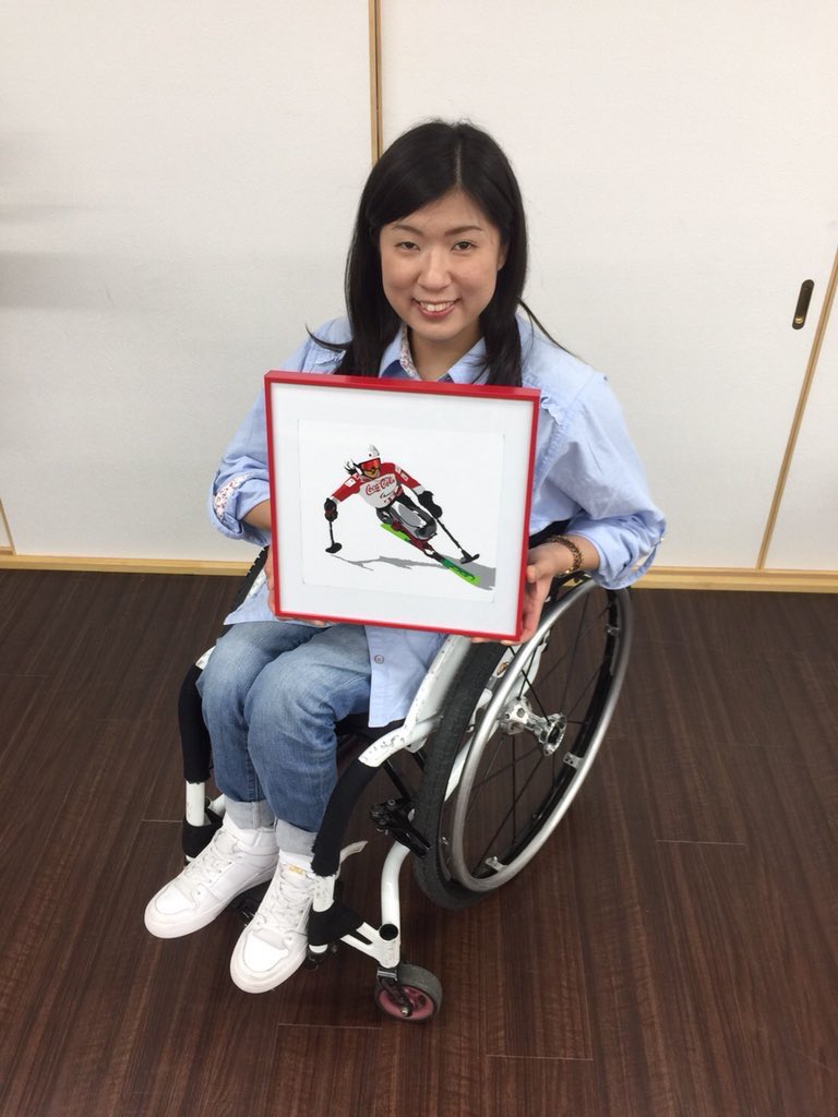 haratin1991s's tweet photo. ついに本人に届けることができました‼️
多くの作品の中でも特別な作品となりました😁👍
捨てられないことを祈ってます😅
#村岡桃佳 #chairski https://t.co/z2gp8ae6q4