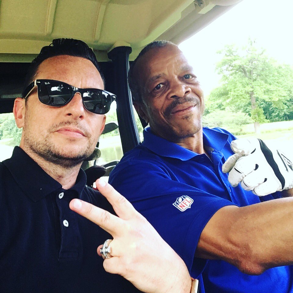 BryanPopin's tweet image. Got 18 holes in 3hrs w/ my man #RonThompson this morning... now headed to Richmond!